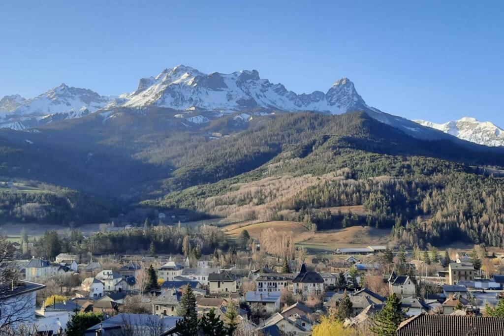 Cap Plein Sud En Ubaye Apartment Barcelonnette Exterior photo